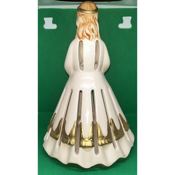 Retired Vintage Lillian Vernon Christmas Napkin Holder Angel Lady Figurine - Picture 5 of 10